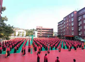文正学校大课间活动丰富多彩